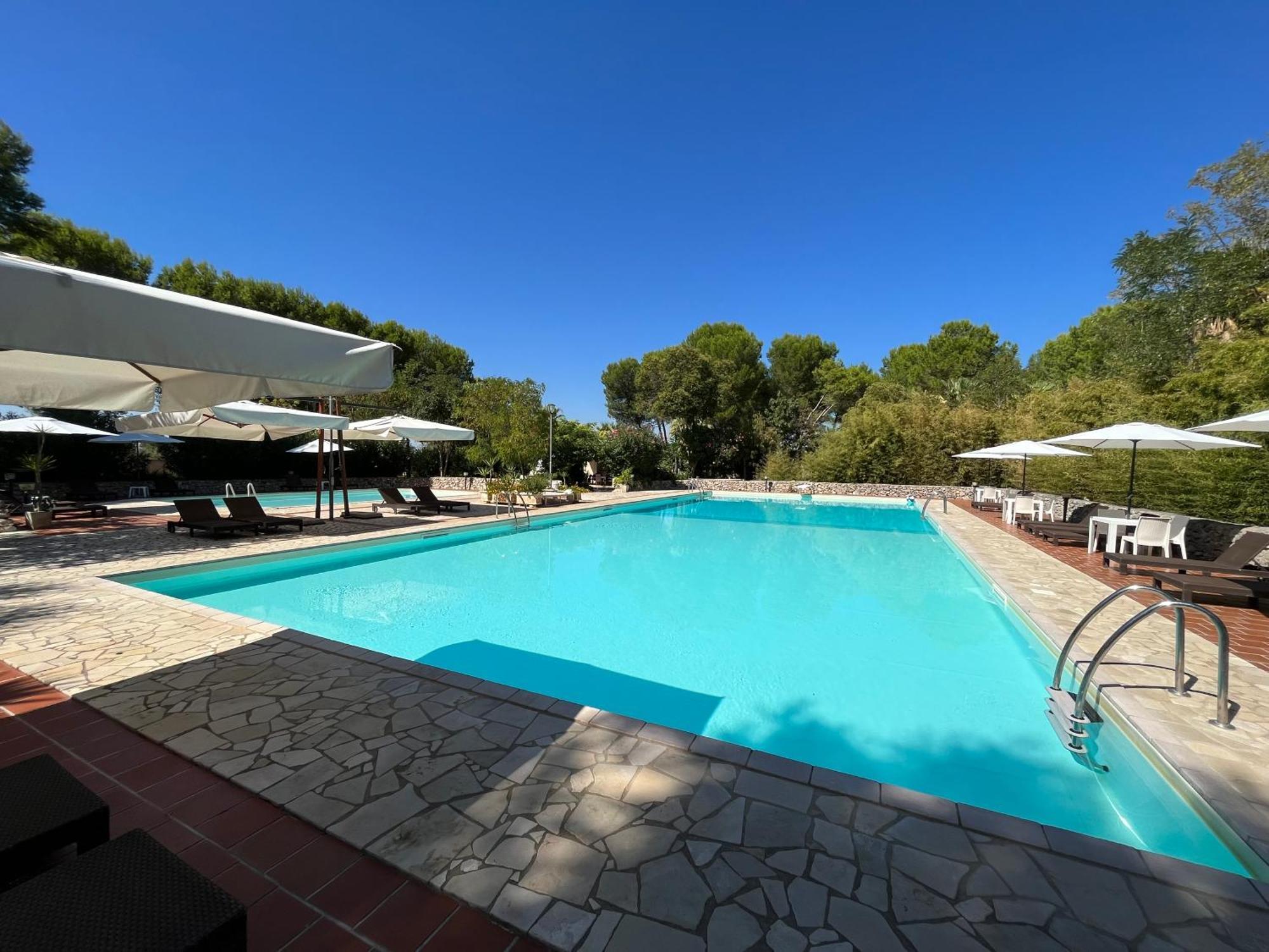 Casette Masseria La Camardia Sava Kültér fotó